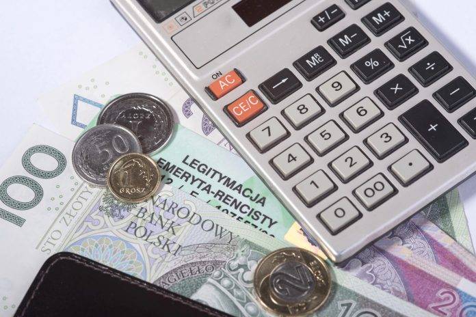 комунальні платежі, калькулятор і валюта польщі, оплата комунальних послуг